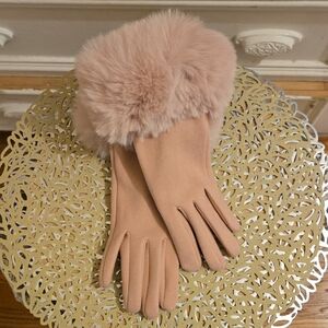 Hot Paws mauve pink fleece gloves eith faux fur trim